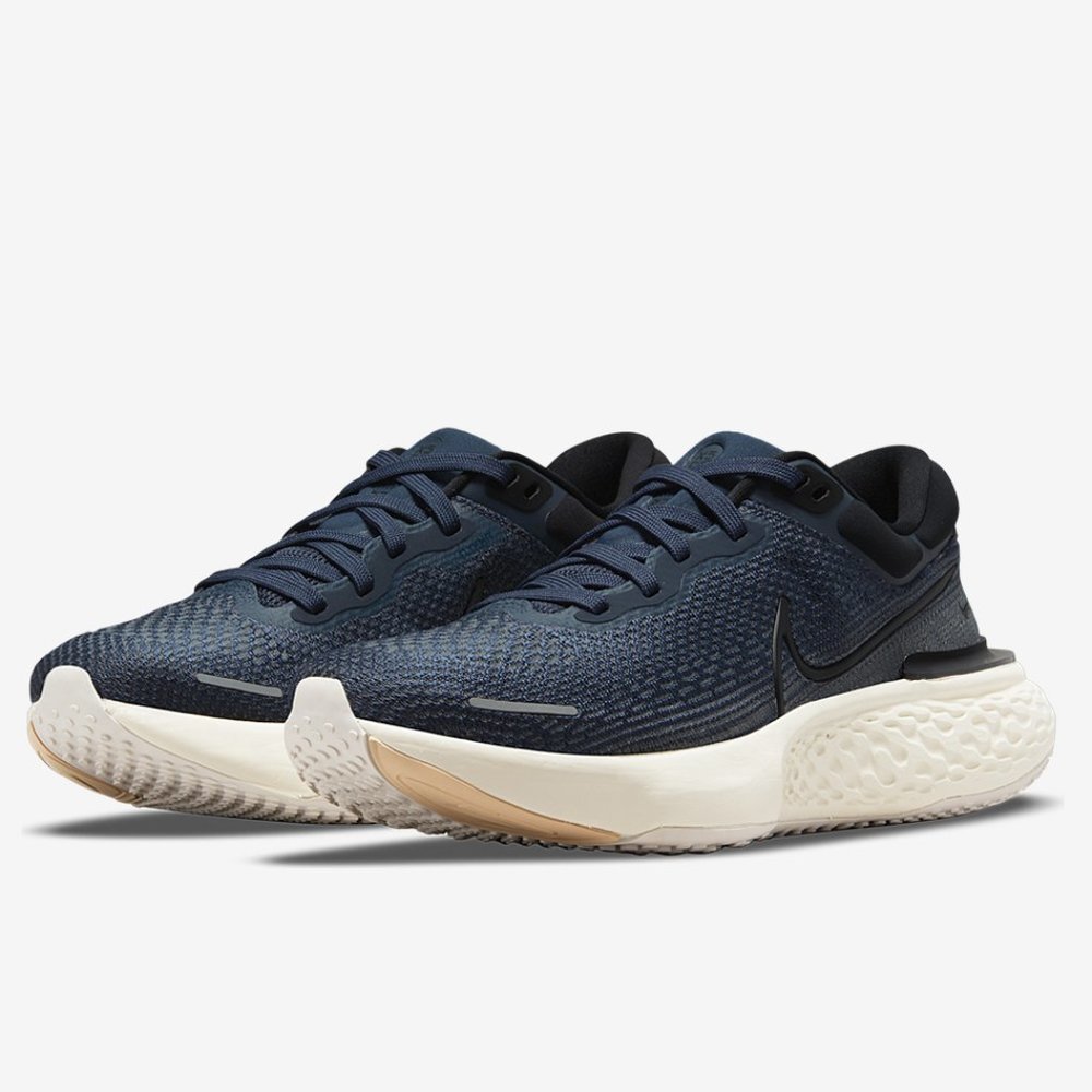 Nike Men's ZoomX Invincible Run Flyknit Running Shoes